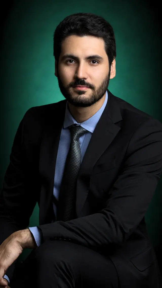 Dr. Luciano Faria